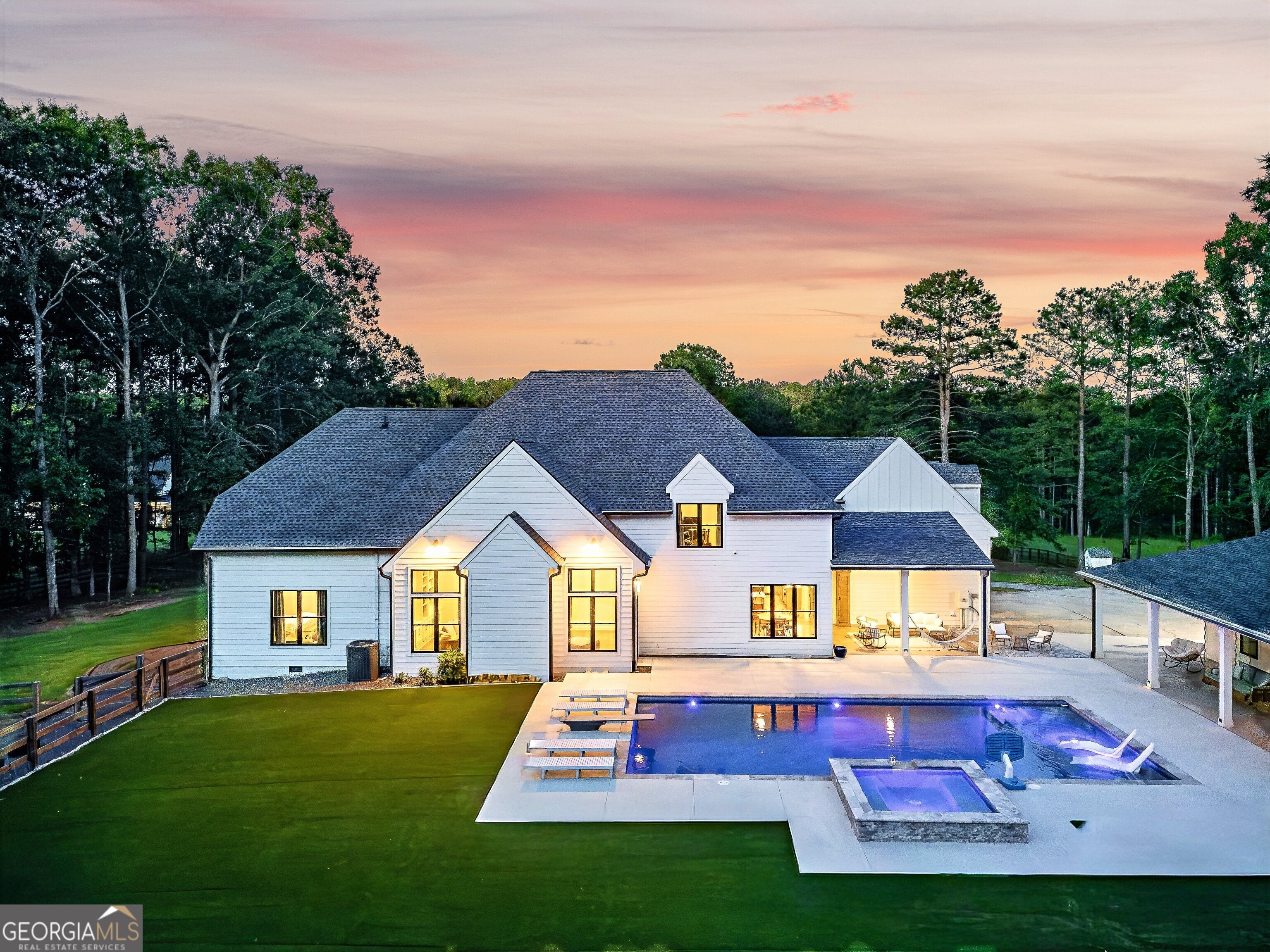 583 Padgett RD