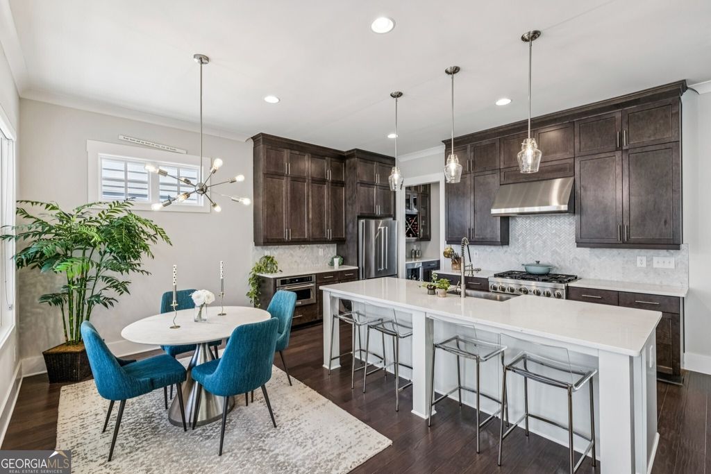 Photo of 917 King Street NW, Atlanta, GA 30318 (MLS # 10694602)