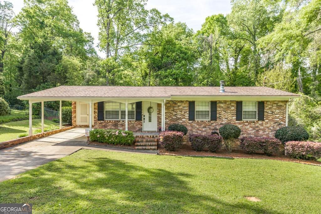 Photo of 4260 Wood Forest Place, Macon, GA 31210 (MLS # 10733713)