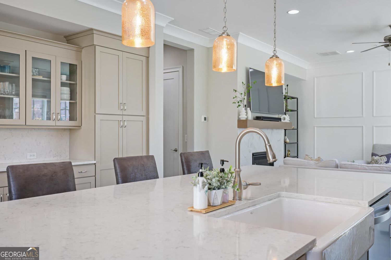 Aria West - Residential