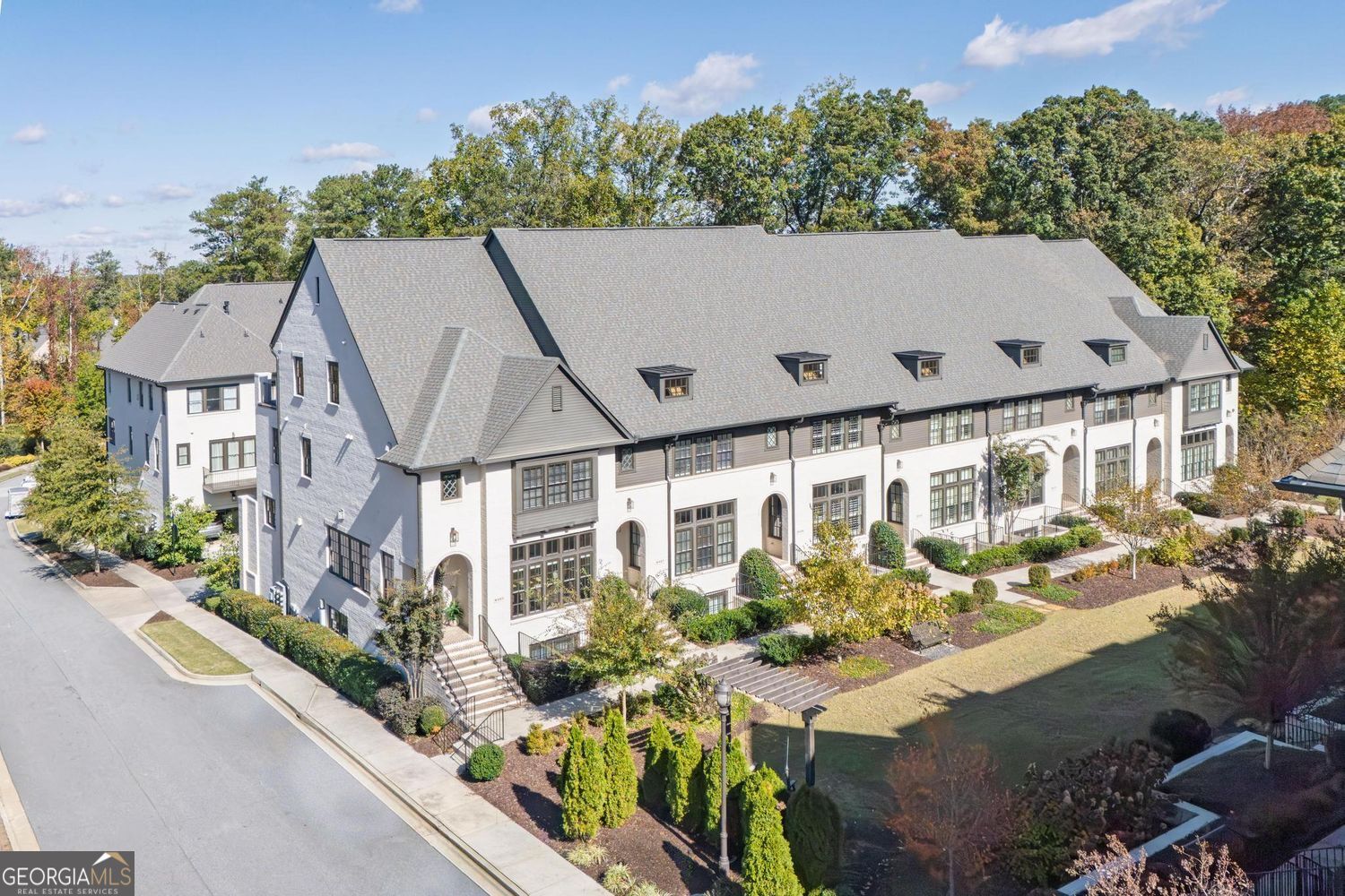 Aria West - Residential