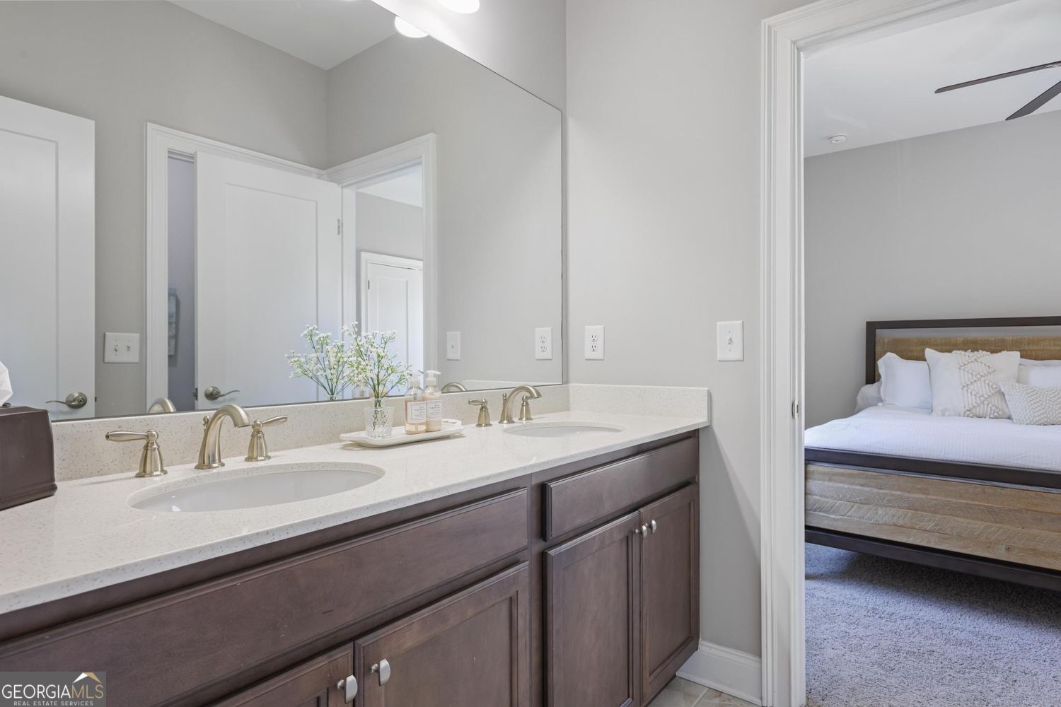 Aria West - Residential