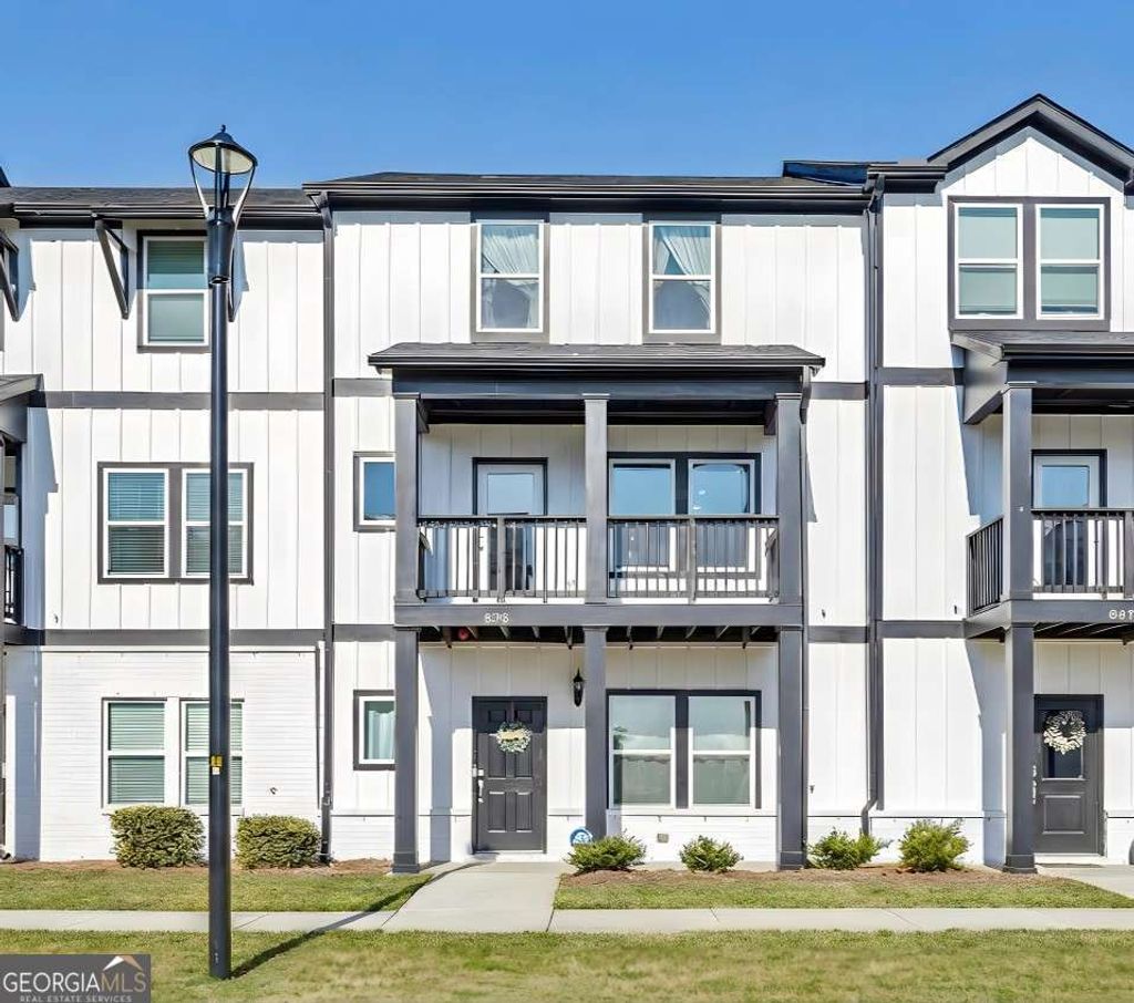 Photo of 823 Mackay Creek, Woodstock, GA 30188 (MLS # 10689540)