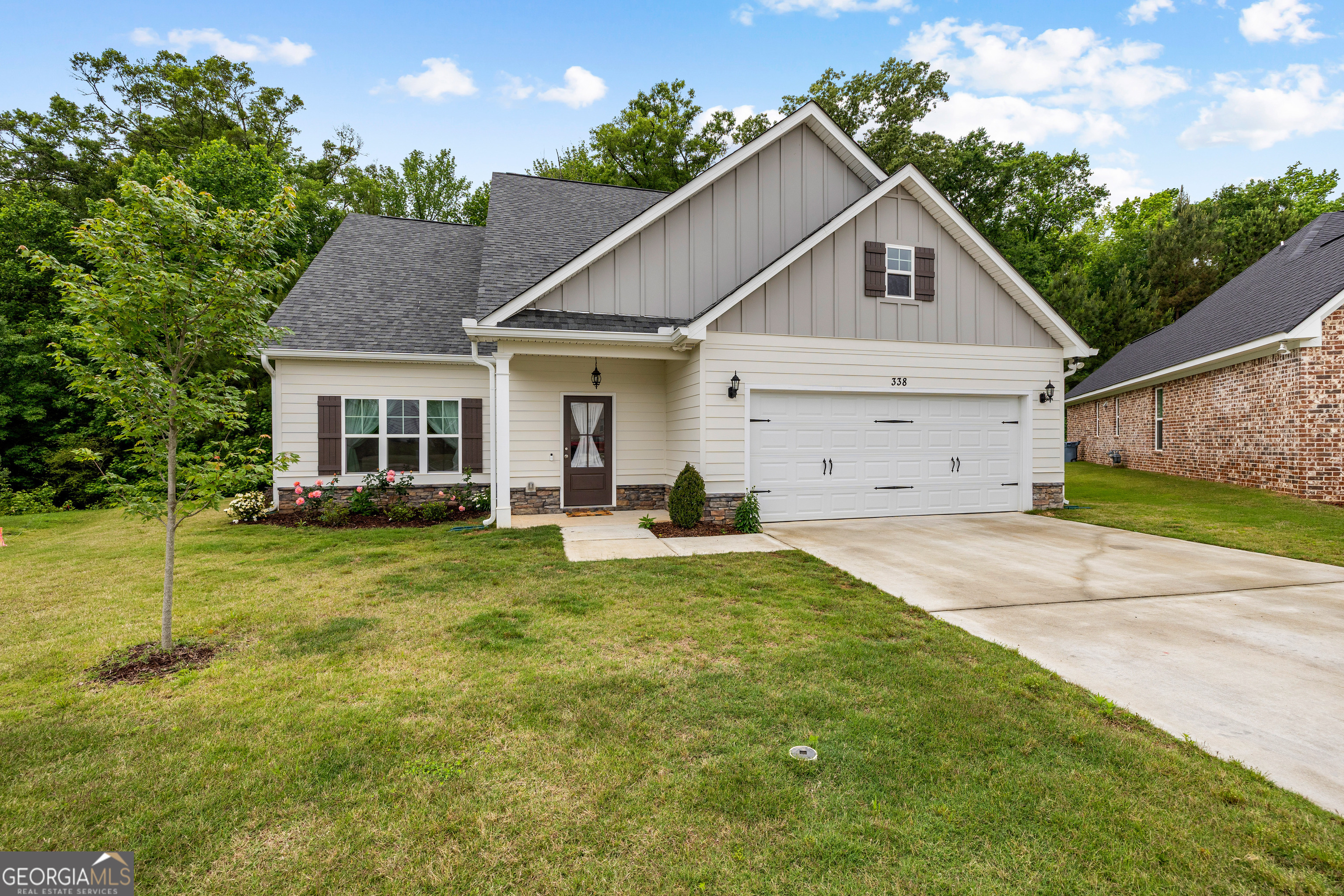 338 Lana LN