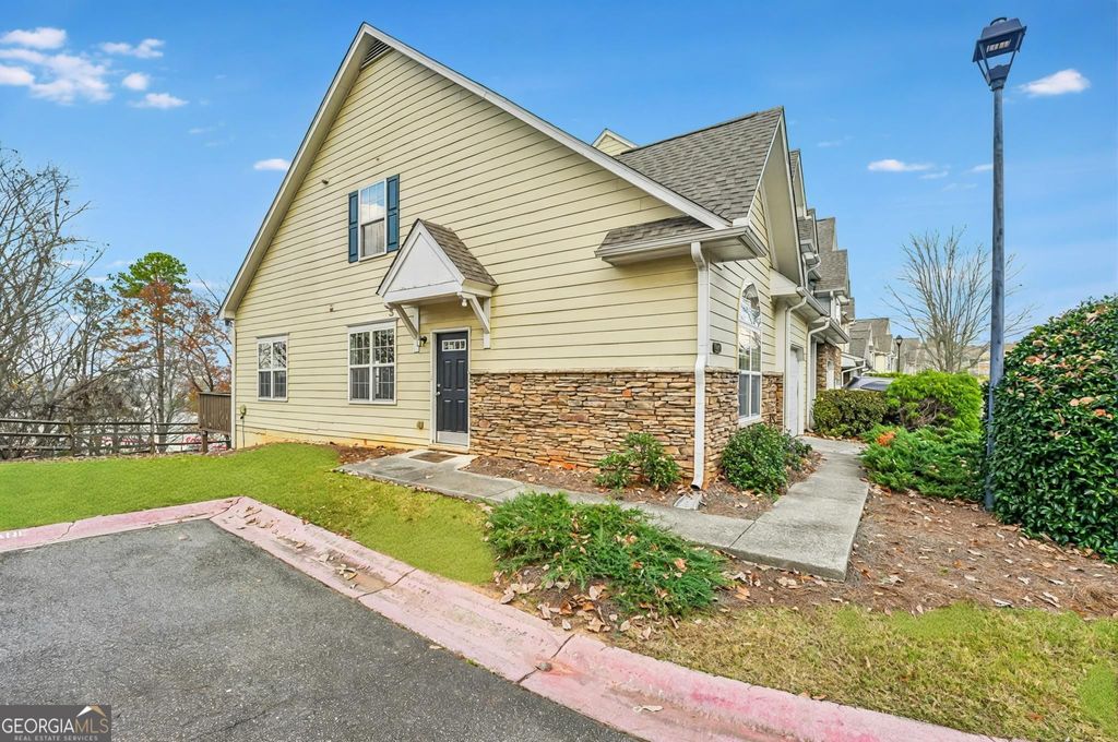 Photo of 330 General Wheeler Drive NW #3, Kennesaw, GA 30144 (MLS # 10652219)