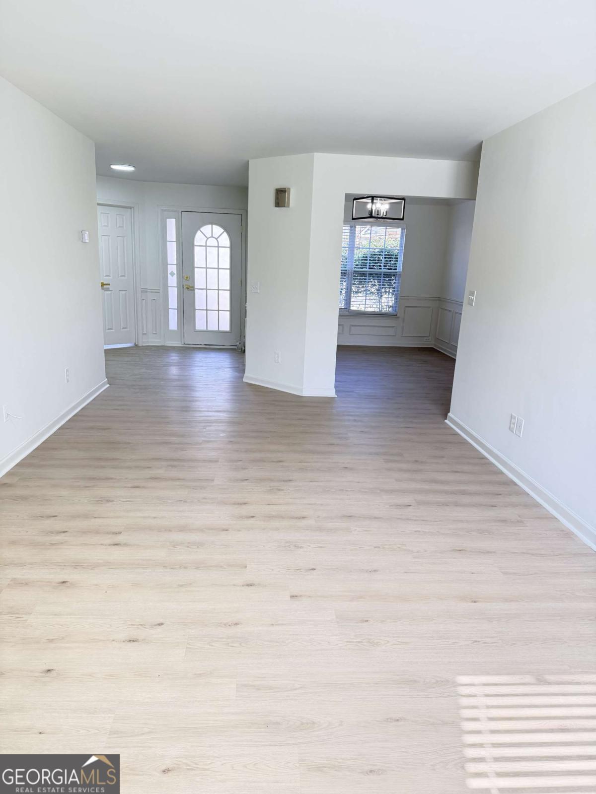 4877 Bottle Brush CT