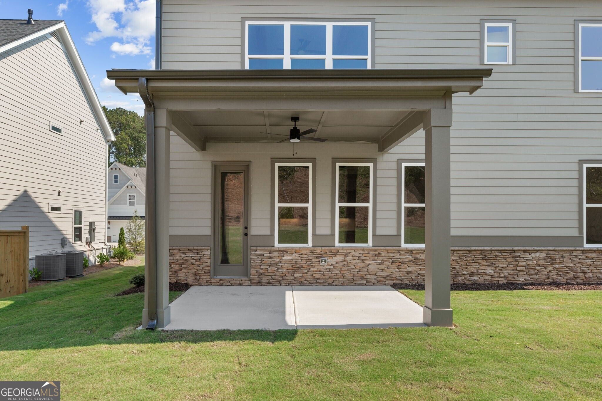 3335 Hillshire DR