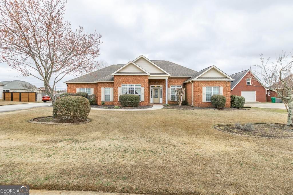 Photo of 234 Hathersage Drive, Kathleen, GA 31047 (MLS # 10700798)