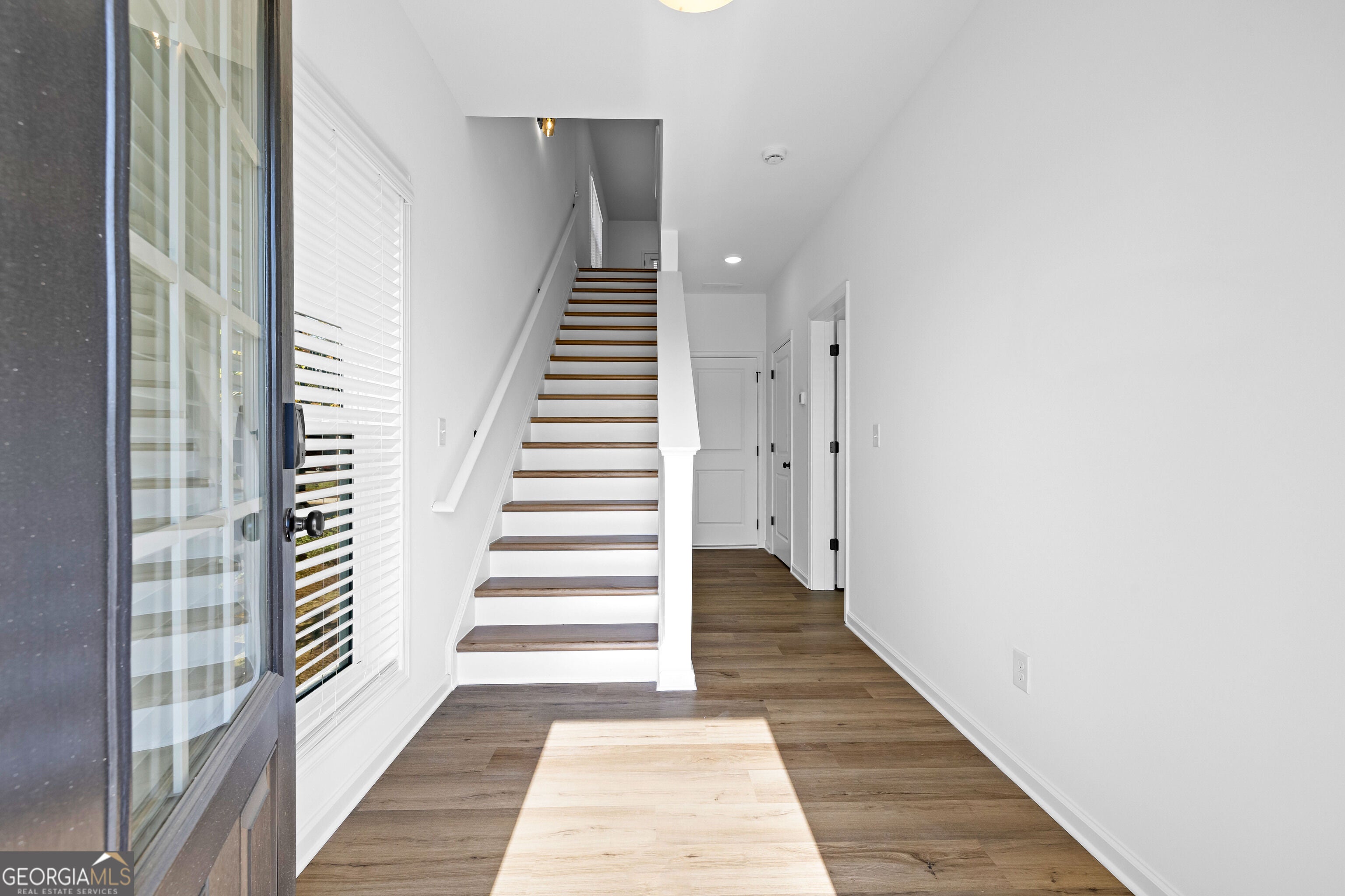 10 Mercury Lane 28