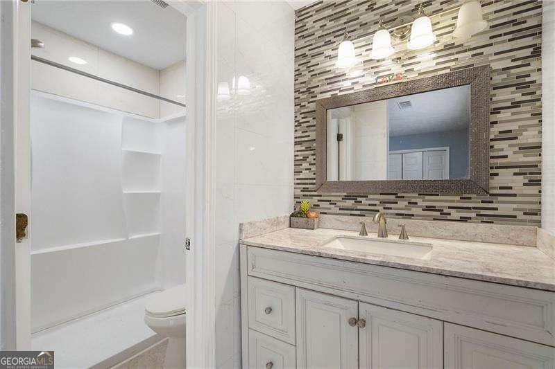 Cedar Pointe - Residential