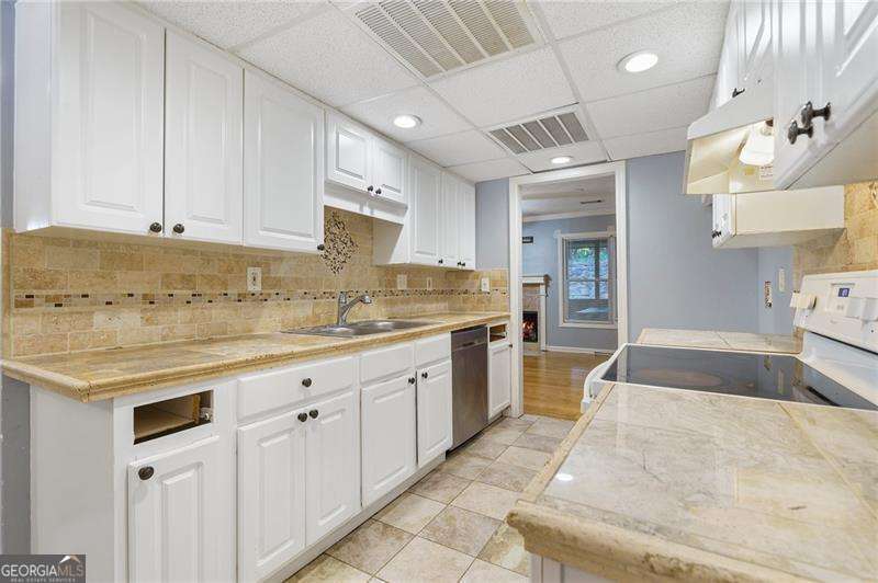 Cedar Pointe - Residential