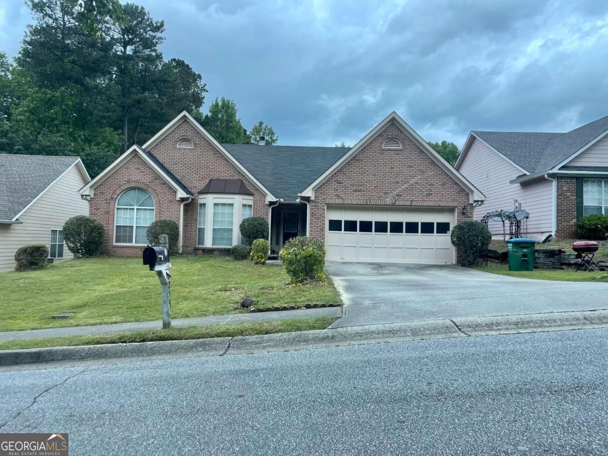 For sale for investors only because home is currently rented out with tenants still under rental contract. Please don't walk on the property or disturb the tenants. No HOA subdivision close to pleasant hill road, easy access to the highway, and can be converted to airbnb easily. One of the biggest square footage ranch in the area with a flat leveled yard.
