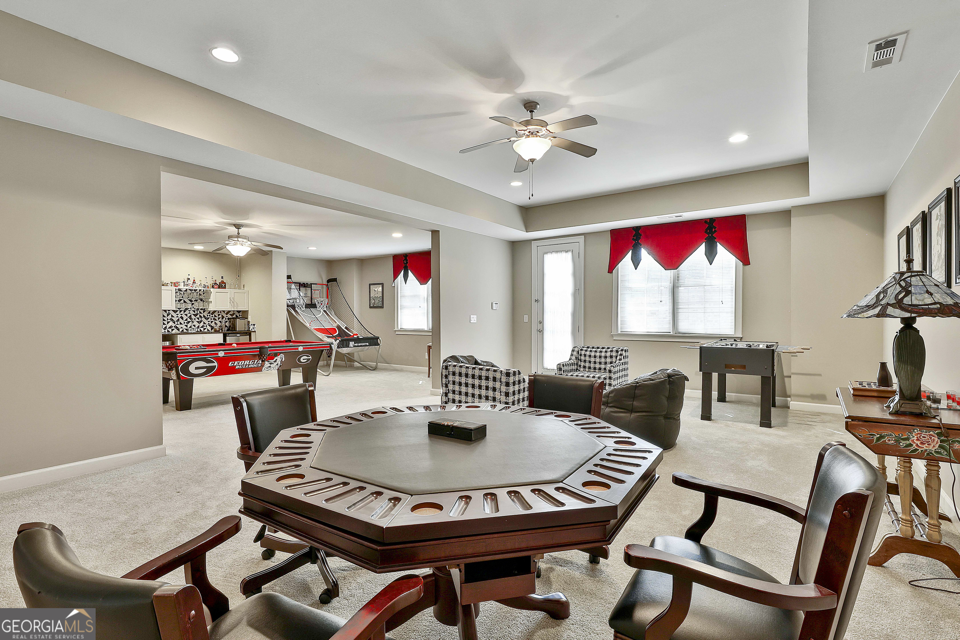 Tyrone, Georgia 30290, United States, 5 Bedrooms Bedrooms, ,7 BathroomsBathrooms,Residential,Active,86942