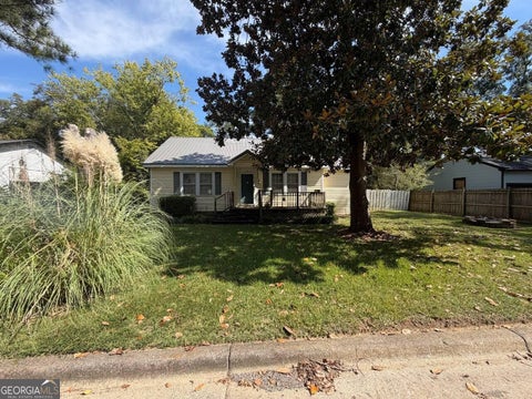Photo of 109 Leon Street SW, Rome, GA 30165 (MLS # 10874104)