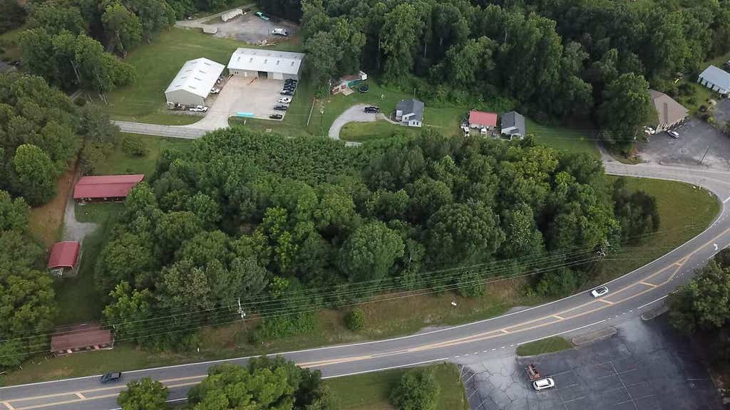 Photo of 1029 N Hist Highway 441, Demorest, GA 30535 (MLS # 10812856)