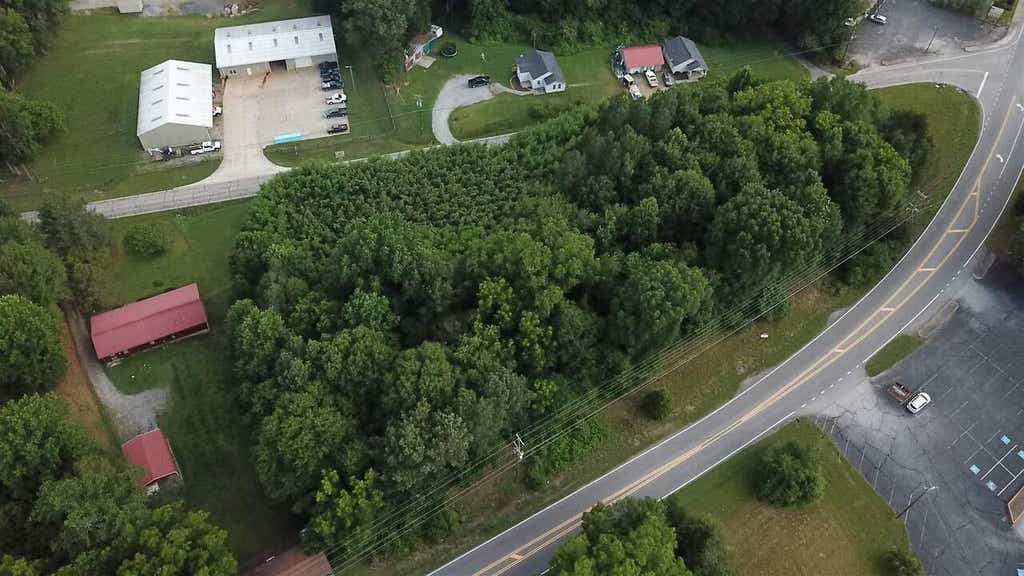 Photo of 1029 N Hist Highway 441, Demorest, GA 30535 (MLS # 10812856)