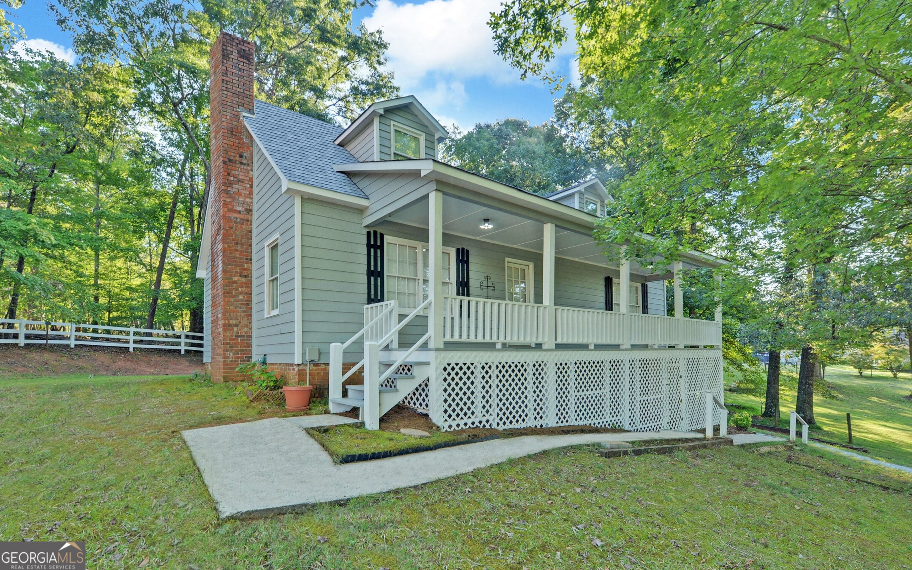338 Kings Bridge WAY
