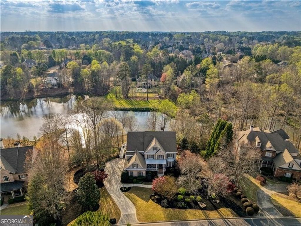 Photo of 1325 Rolling Links Drive, Alpharetta, GA 30004 (MLS # 10722335)