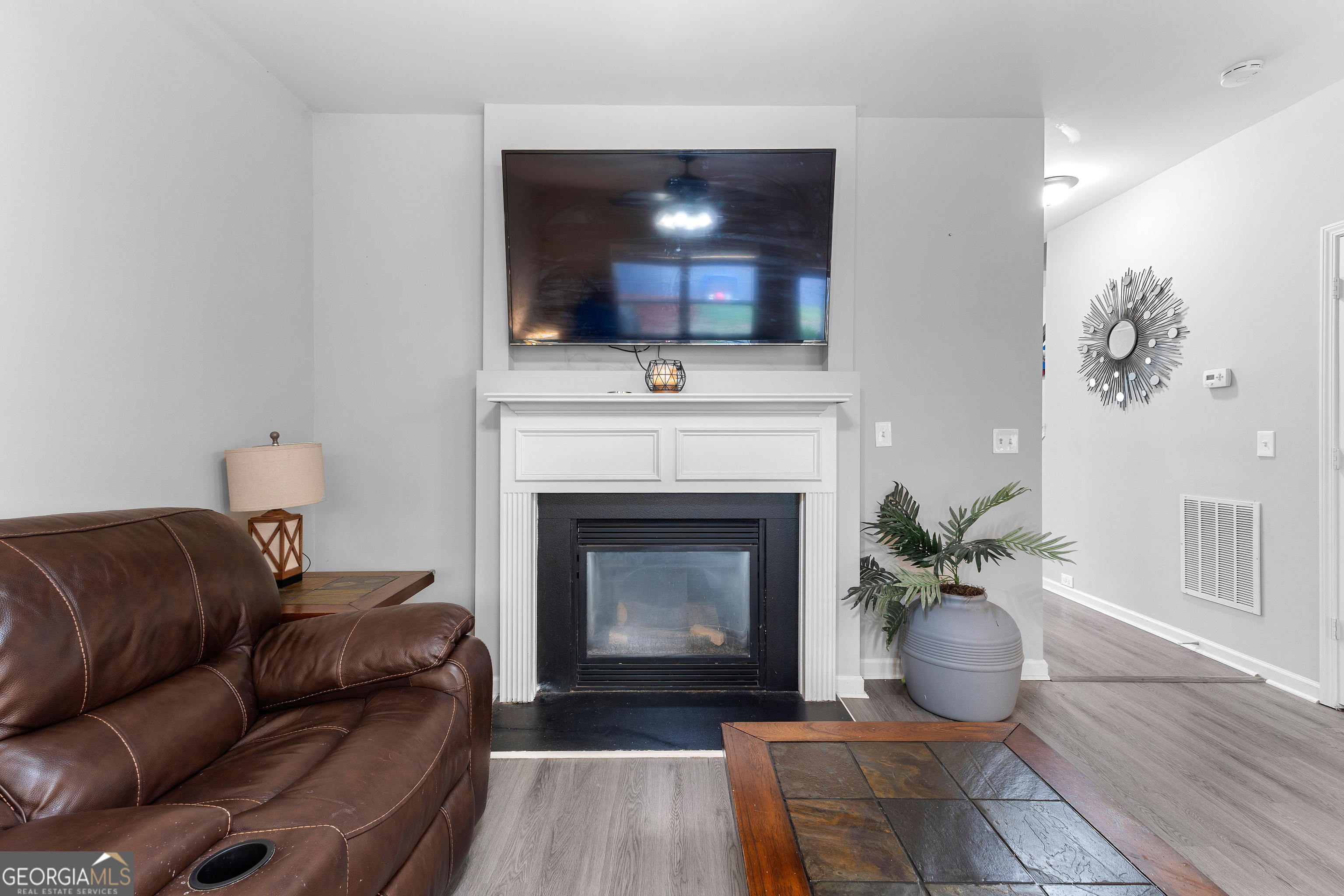 Newnan, Georgia 30263, United States, 4 Bedrooms Bedrooms, ,3 BathroomsBathrooms,Residential,Active,127286