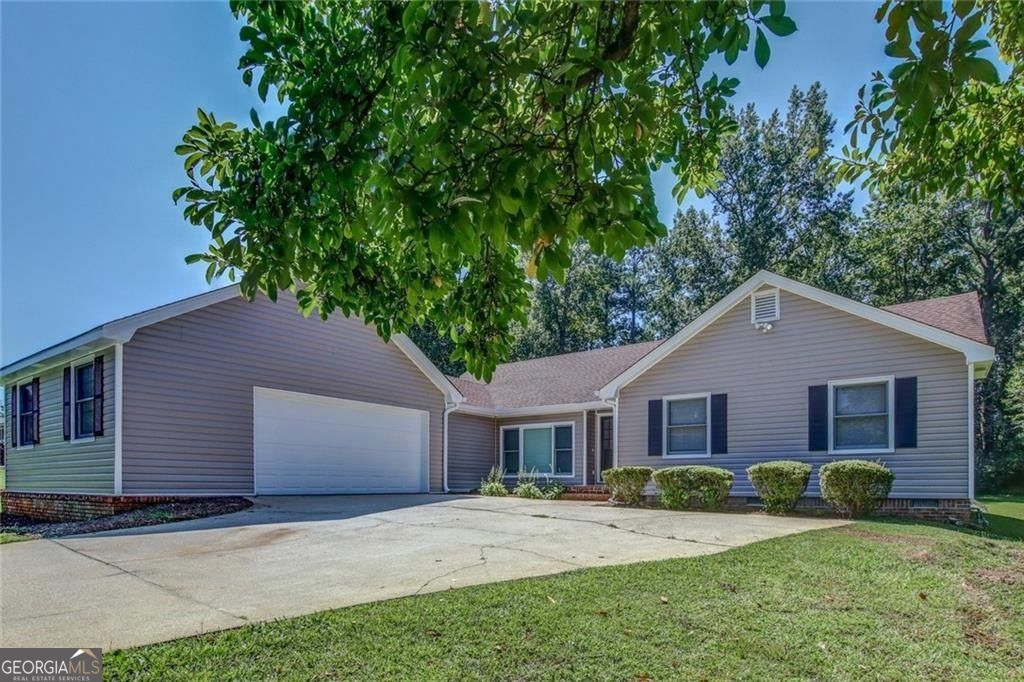 Photo of 3333 Old Salem Road SE, Conyers, GA 30013 (MLS # 10660602)