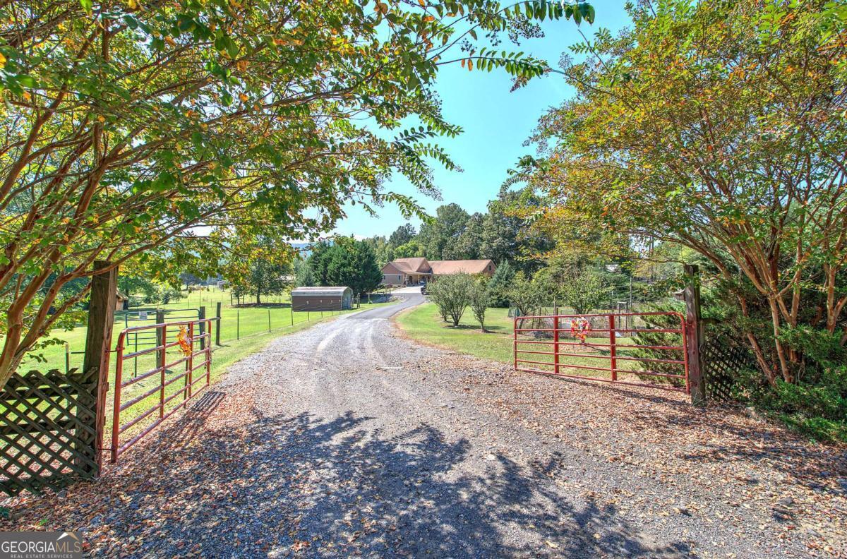 2051 Little Texas Valley RD