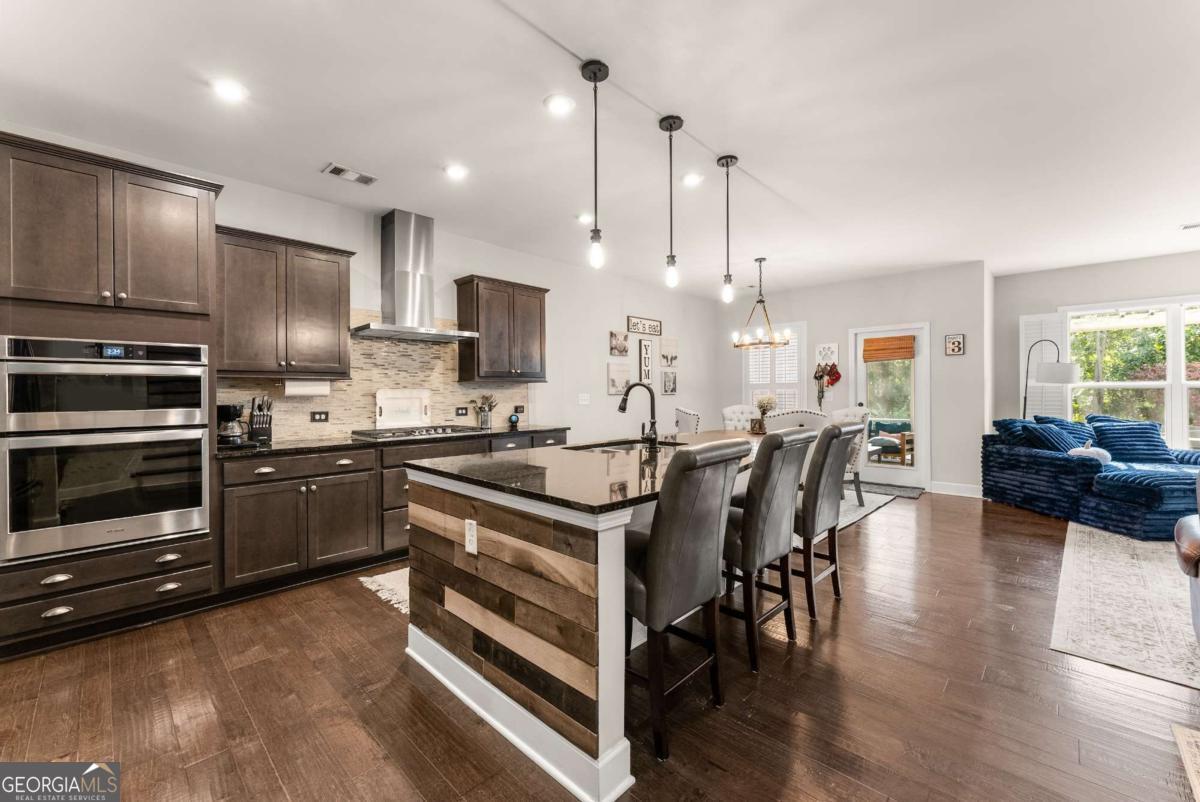 Reunion - Residential