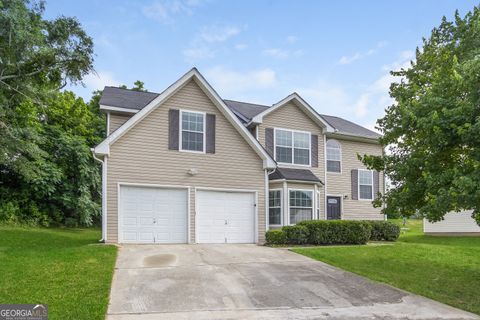 6123 Lamp Post PL College Park GA 30349