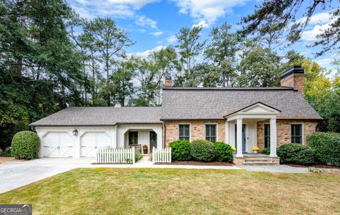 4220 Exeter Close NW Atlanta GA 30327