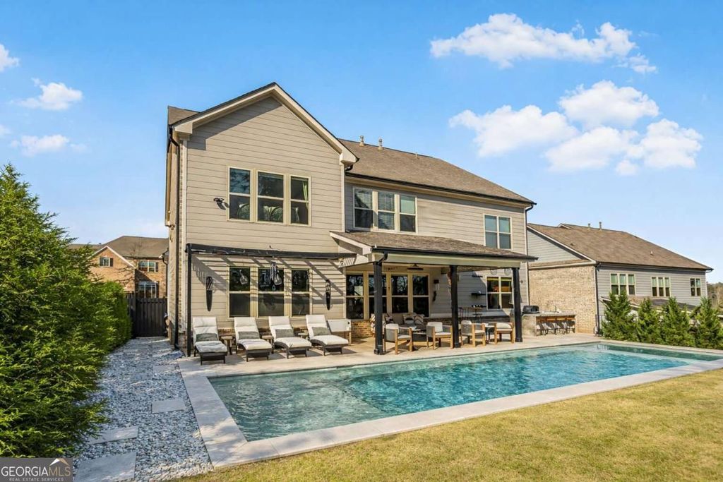 Photo of 3820 Mabry Ridge Drive, Buford, GA 30518 (MLS # 10719538)