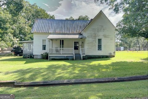 A home in Locust Grove