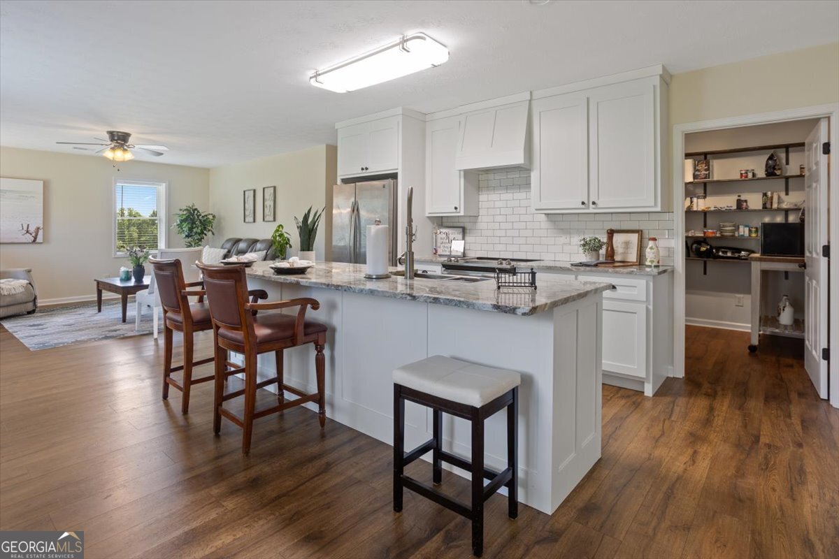 4325 Pisgah RD