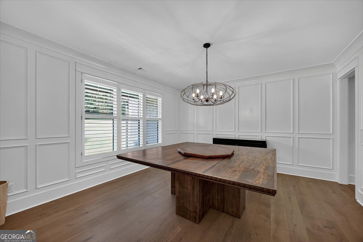 105 Fox CT