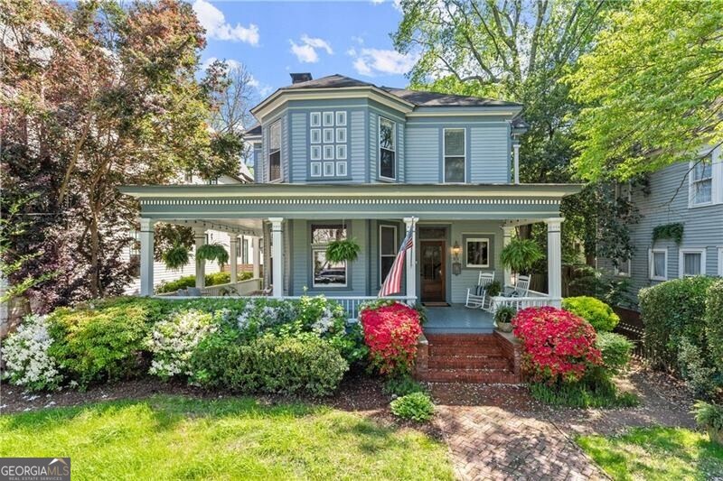 513 Saint Charles AVE NE