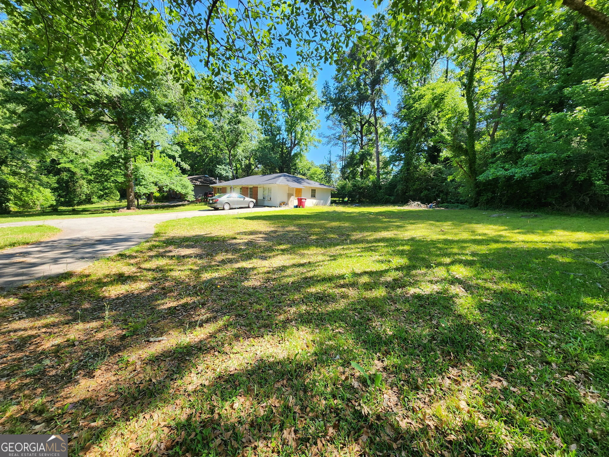 2741 Coral WAY