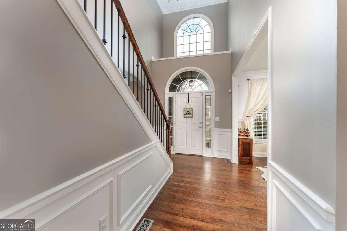 2563 Irwin Lake Overlook