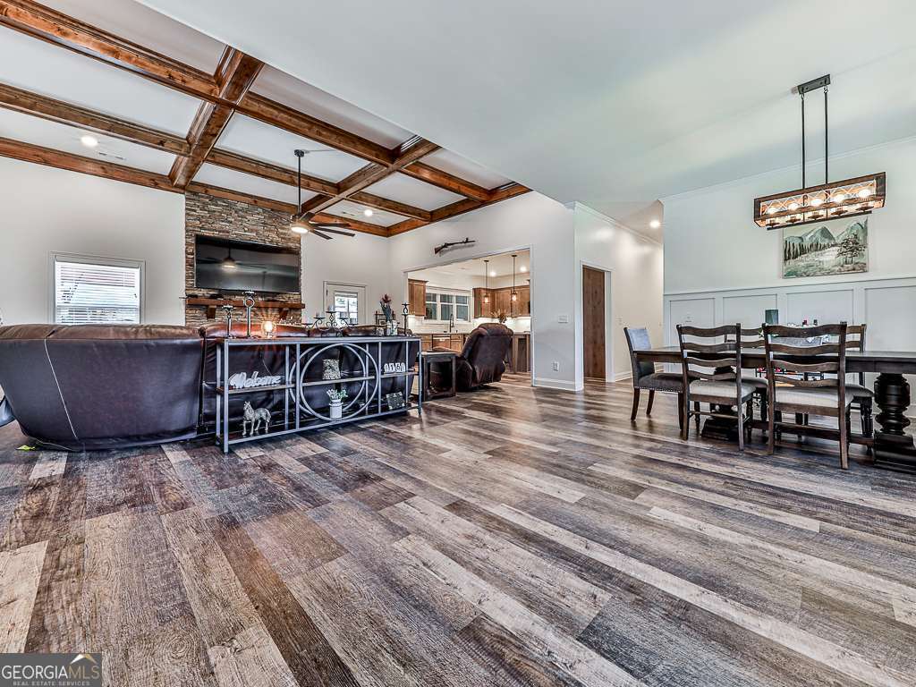102 Carney DR