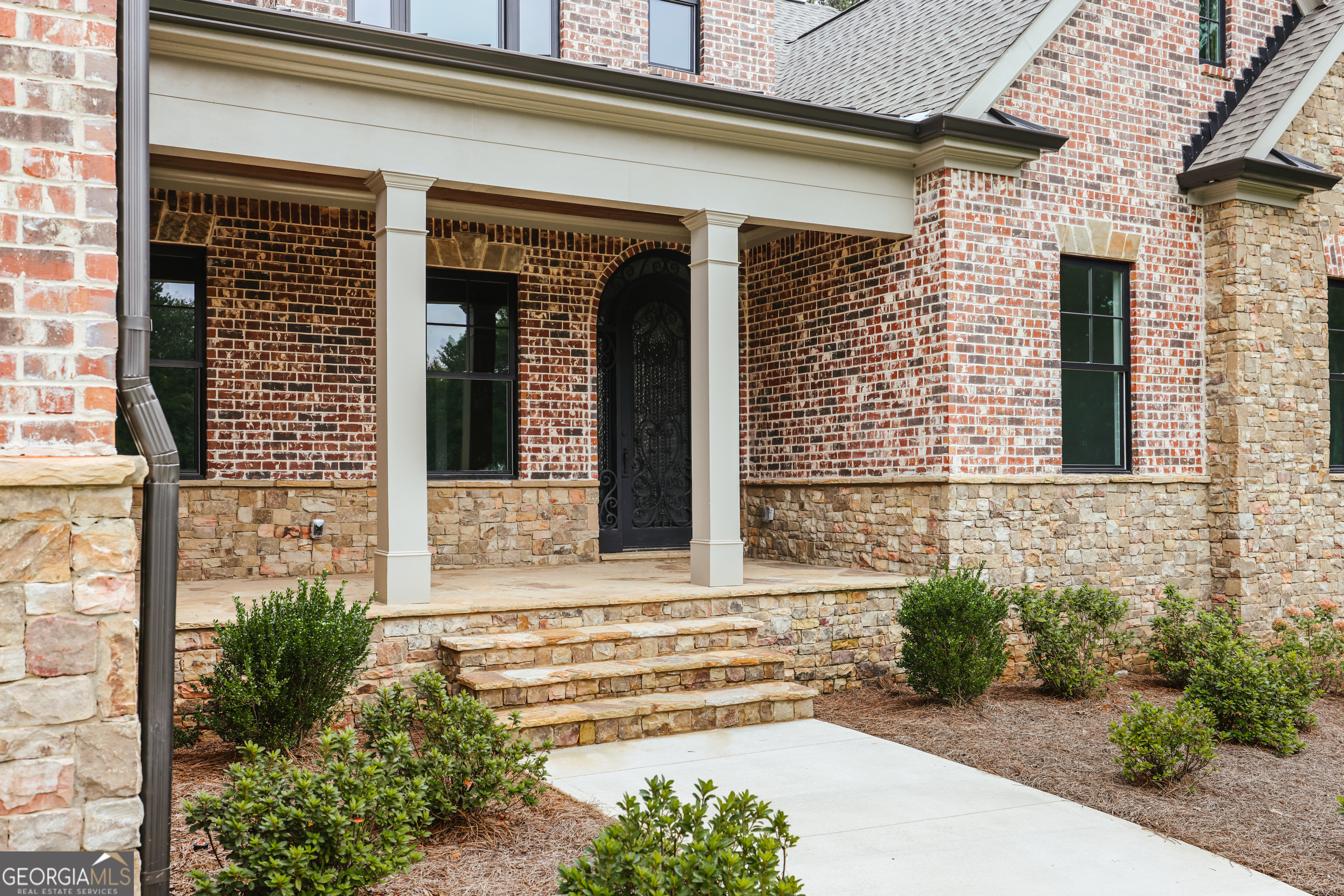 201 Westminster DR