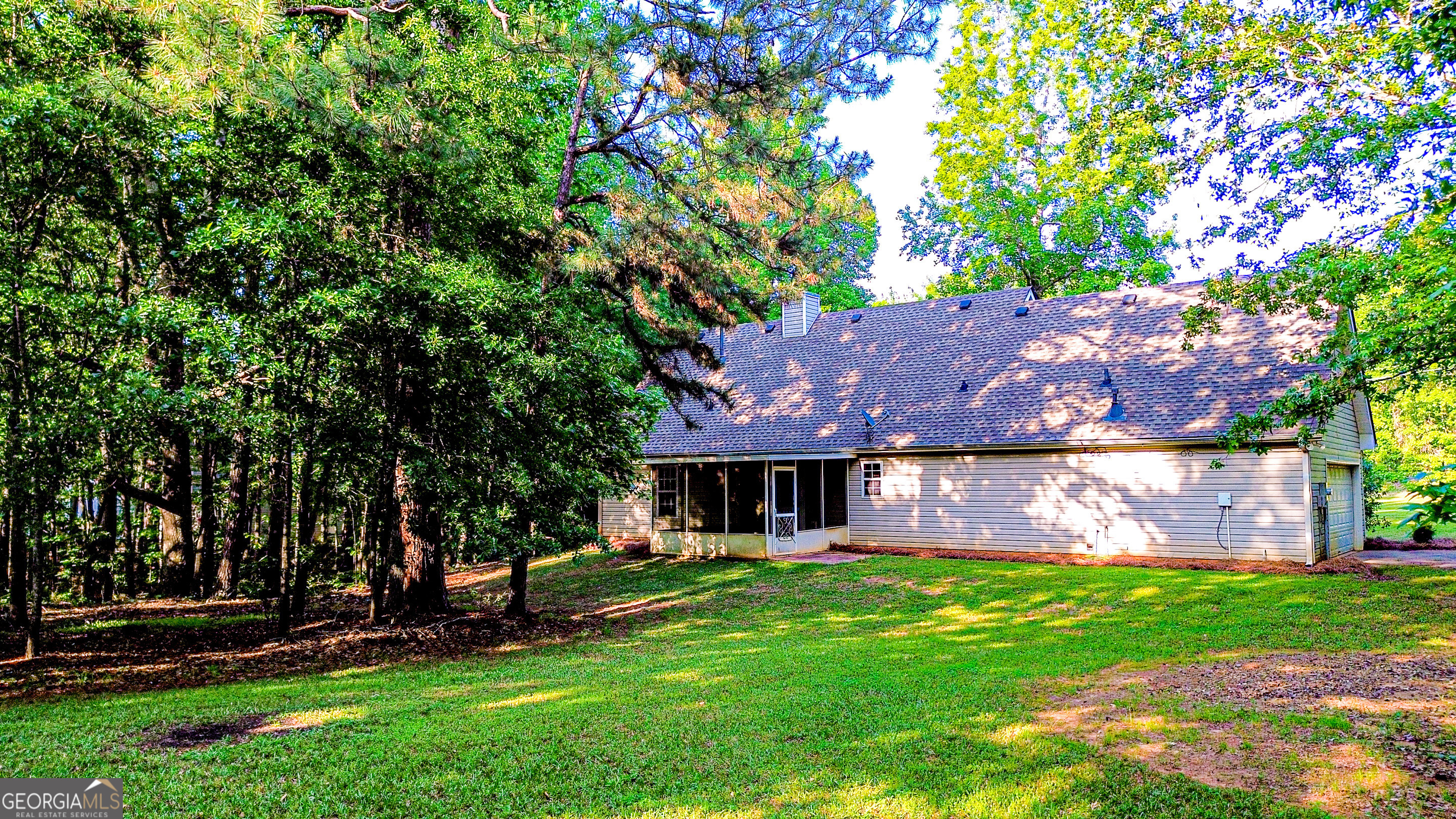 530 Austin DR
