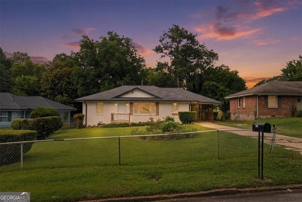 2101 EAST DR, DECATUR, GA 30032 - Image 77d56a0cbb1b006ea25035fa6caafa1f/946005017