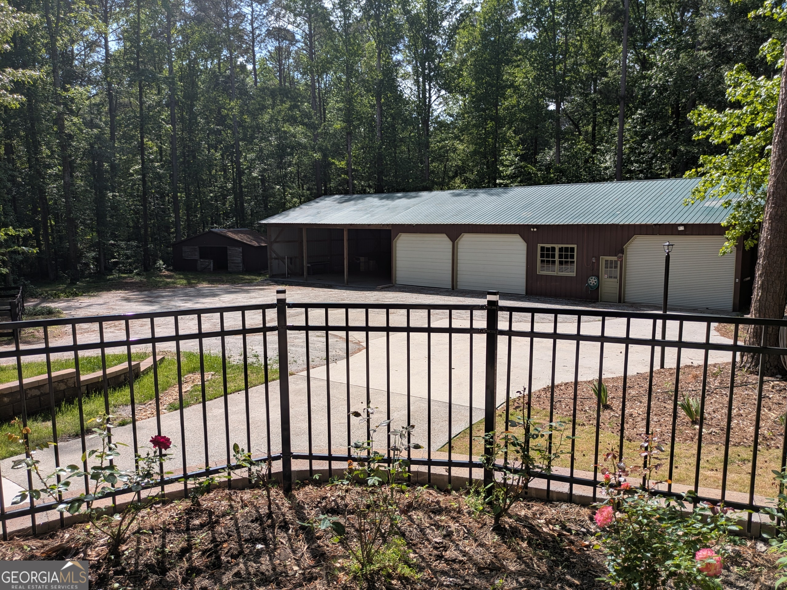 2292 Brookfield DR