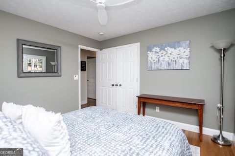 listing image 50