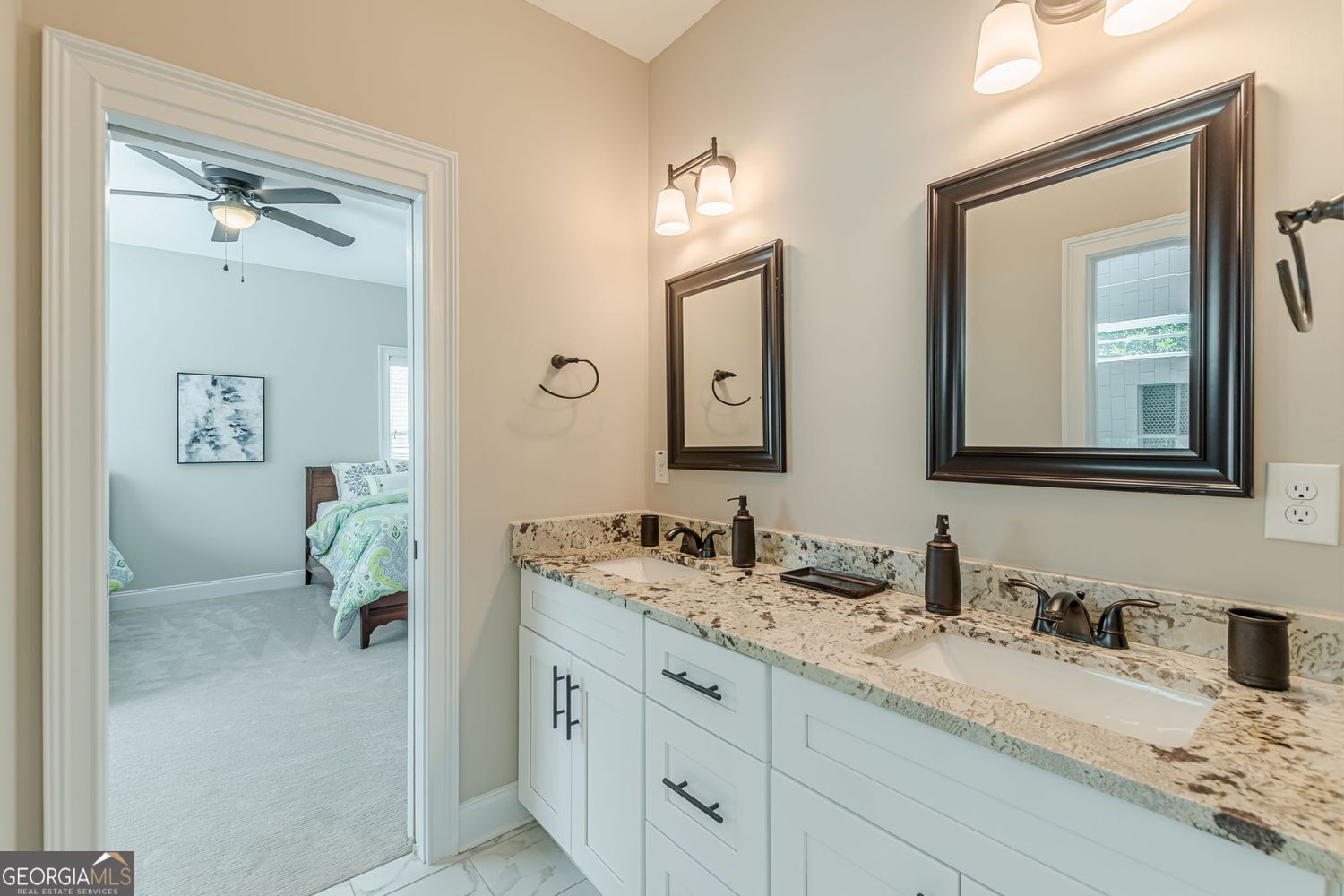 Atlanta, Georgia 30316, United States, 5 Bedrooms Bedrooms, ,4 BathroomsBathrooms,Residential,Active,209128