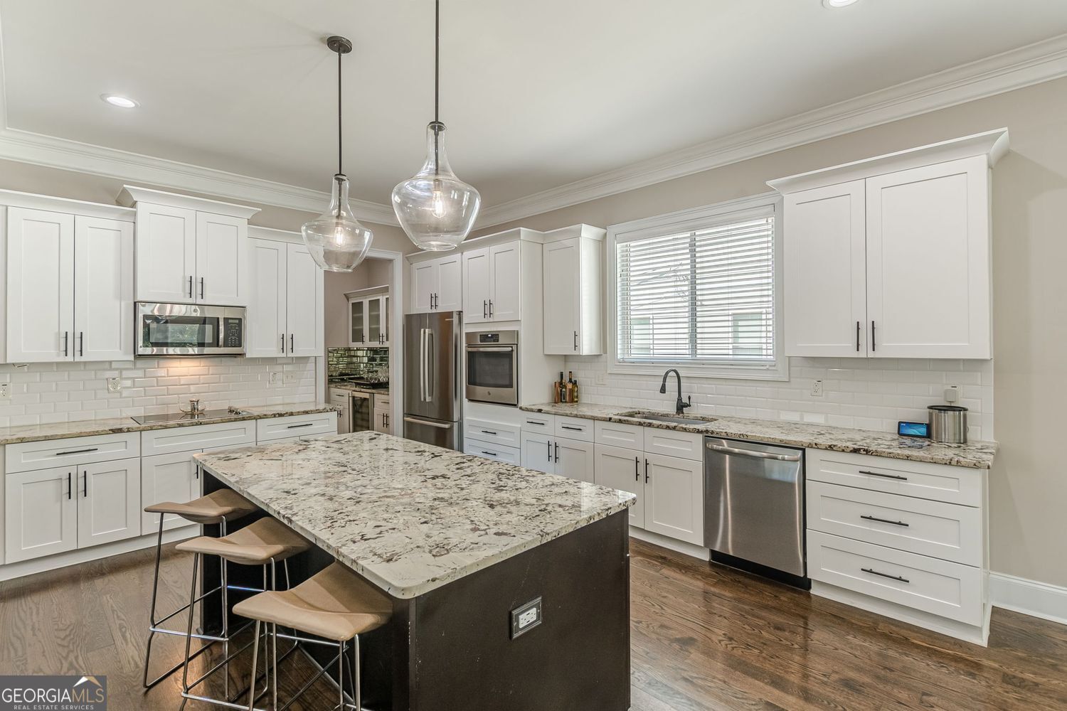 Atlanta, Georgia 30316, United States, 5 Bedrooms Bedrooms, ,4 BathroomsBathrooms,Residential,Active,209128