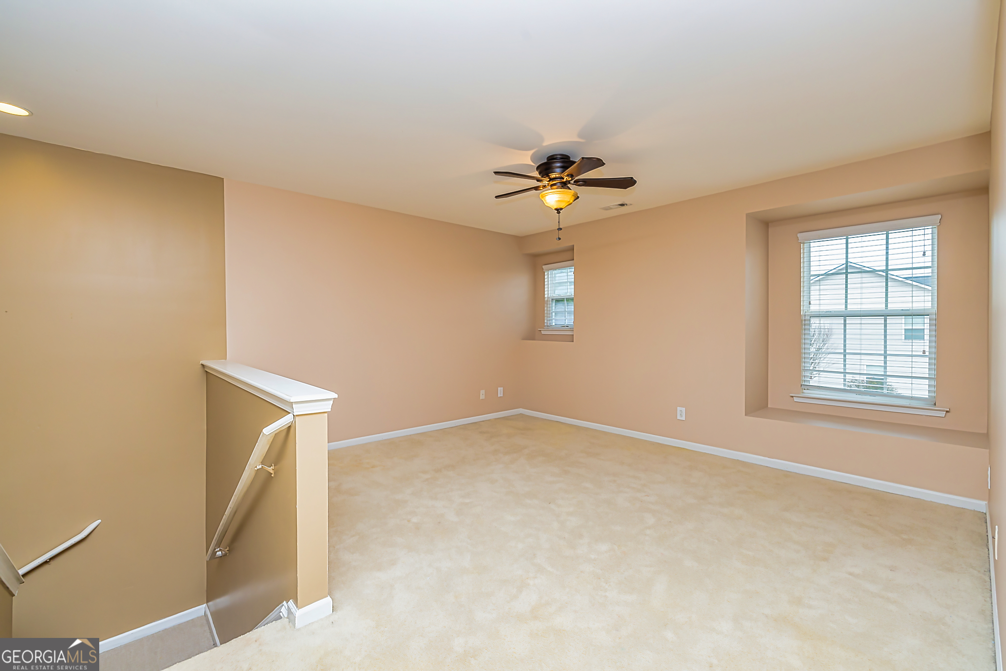 Newnan, Georgia 30265, United States, 3 Bedrooms Bedrooms, ,3 BathroomsBathrooms,Residential,Active,4627