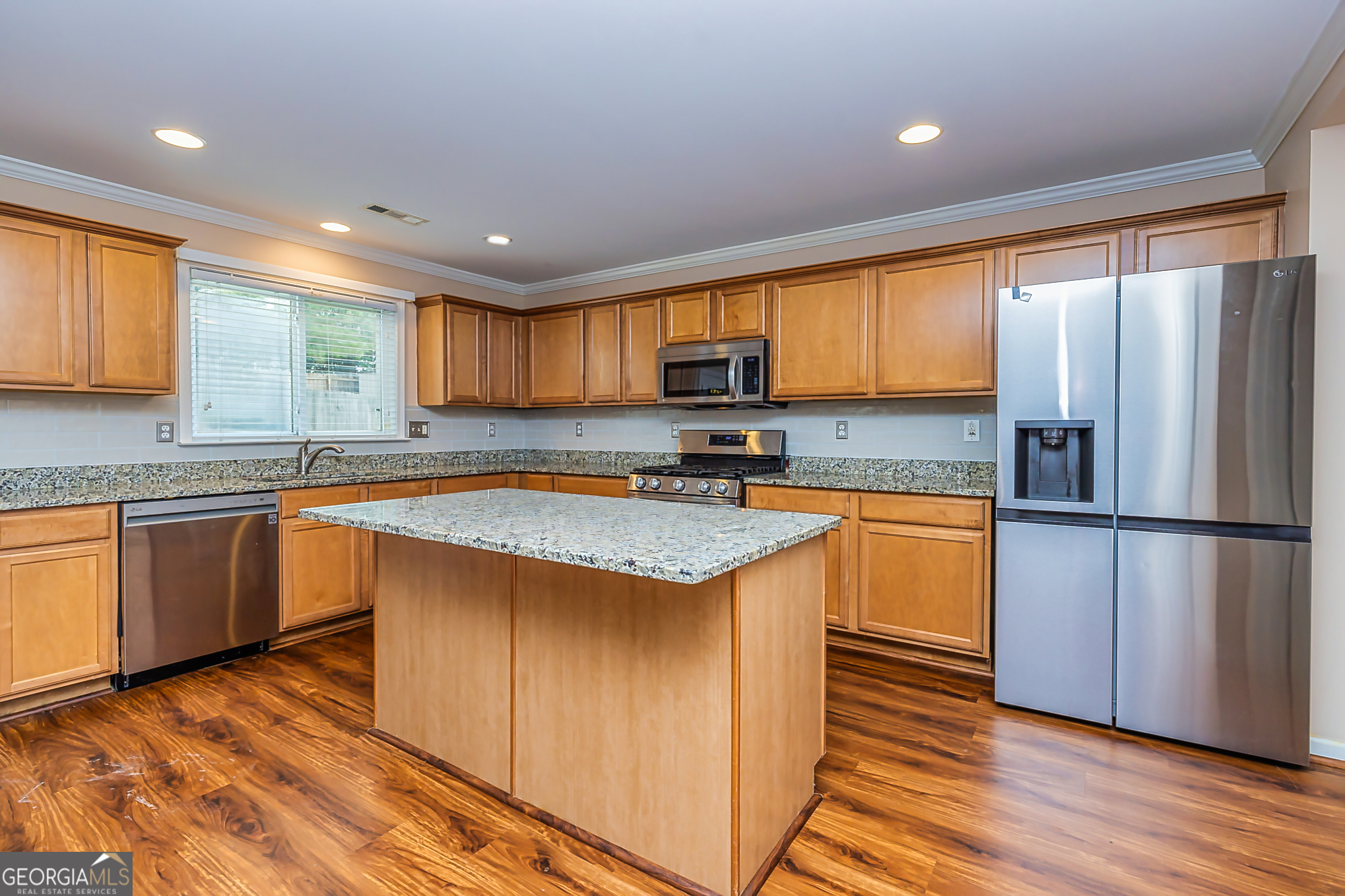 Newnan, Georgia 30265, United States, 3 Bedrooms Bedrooms, ,3 BathroomsBathrooms,Residential,Active,4627