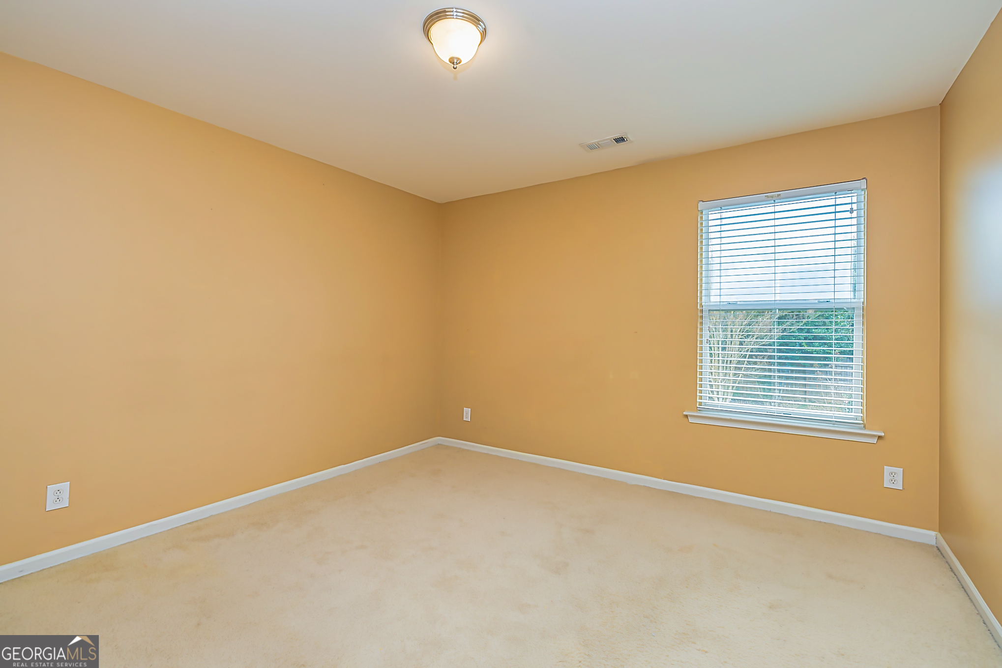 Newnan, Georgia 30265, United States, 3 Bedrooms Bedrooms, ,3 BathroomsBathrooms,Residential,Active,4627