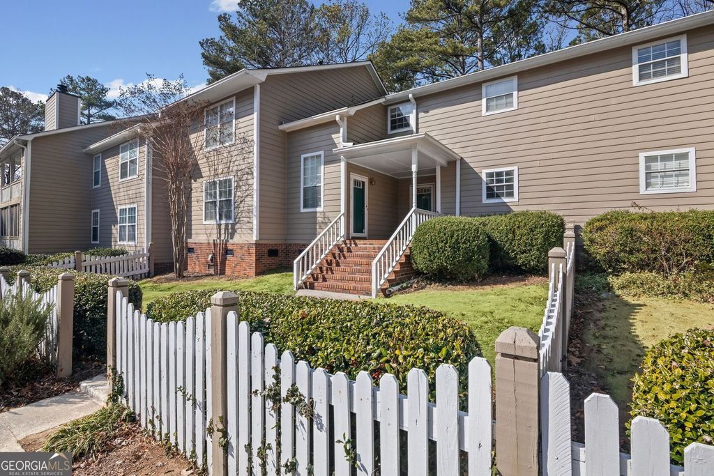 Photo of 4494 Pineridge Circle, Atlanta, GA 30338 (MLS # 10689443)