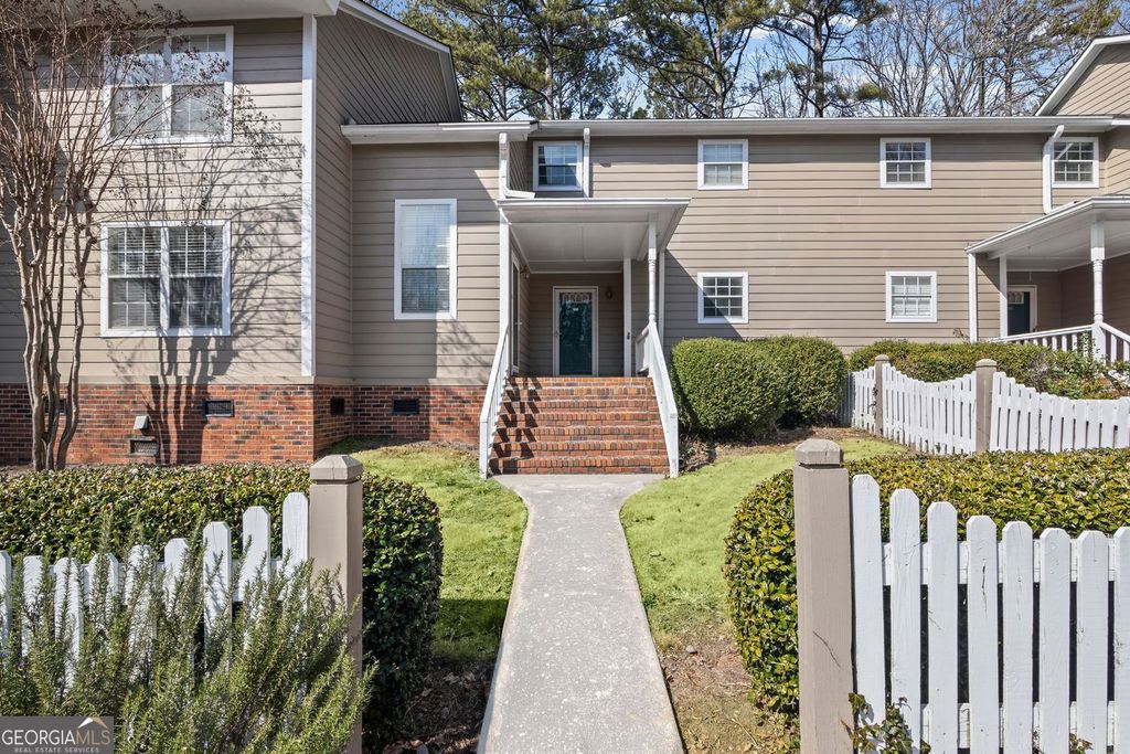 Photo of 4494 Pineridge Circle, Atlanta, GA 30338 (MLS # 10689443)