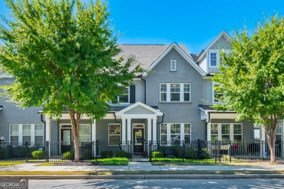2764 Bell DR SE Smyrna GA 30080
