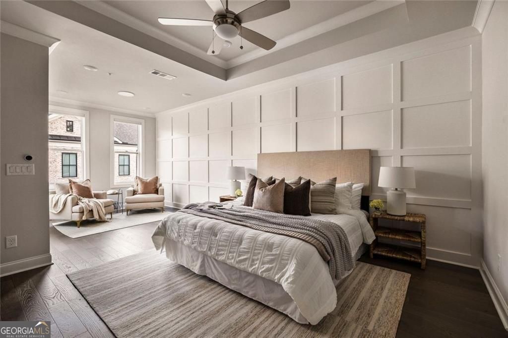 Towns On Thompson - Residential